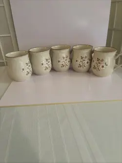 EDITION STONEWARE APPLE