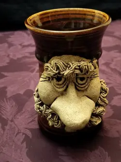 VINTAGE  OLD MAN FACE STONEWARE POTTERY MUG  5.5