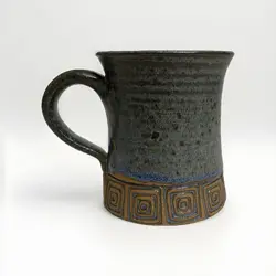 POTTERY MUG CUP