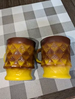 YELLOW BROWN
