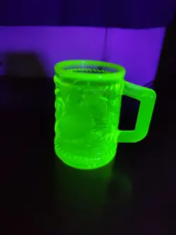 MUG SIGNED