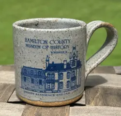 VINTAGE BASTINE POTTERY SALT GLAZE SMALL MUG HAMILTON COUNTY NOBLESVILLE IN