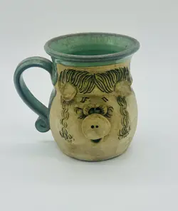 FACE HANDCRAFTED MUG