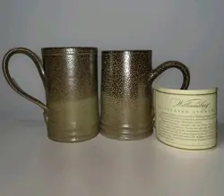 VTG HOLDCROFT STONEWARE TANKARD MUGS 2 SALT GLAZE WILLIAMSBURG RESTORATION USA