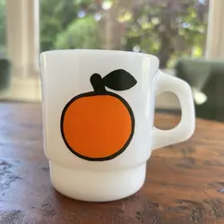 VINTAGE ANCHOR HOCKING FIRE KING ORANGE FRUIT COFFEE CUP MUG MILK GLASS