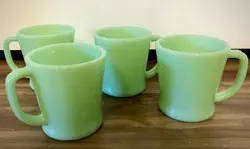 4 VINTAGE FIRE KING D HANDLE JADEITE COFFEE MUGS IN NEAR PERFECT CONDITION!