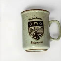 UNIVERSITY MUG