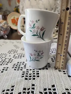 LOT OF 2 VINTAGE CORELLE CORNING WARE ROSEMARIE PINK TULIP COFFEE CUPS MUG