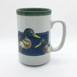 DUCKS TALL MUG