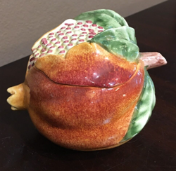 SUMMER FRUIT POMEGRANATE