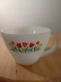 VINTAGE ANCHOR HOCKING FIRE KING TULIP FLOWER COFFEE TEA CUP MUG