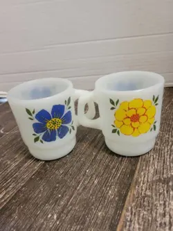 2 VINTAGE ANCHOR HOCKING FIRE KING BLUE FLOWER MILK GLASS COFFEE MUG 8OZ