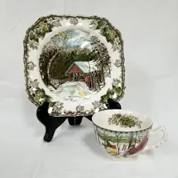 PLATE WITH CUP