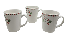 GIBSON FESTIVE TRADITIONS HOLLY & RIBBONS MUGS SET OF 3