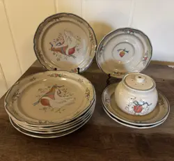10 PIECE VINTAGE INTERNATIONAL MARMALADE PATTERN GOOSE SALAD & CUP PLATES