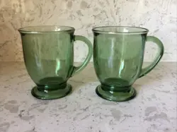 PEDESTAL MUGS 14