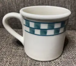VINTAGE HARTSTONE POTTERY 1982 GREEN CHECKERBOARD COFFEE MUG CUP MADE IN USA