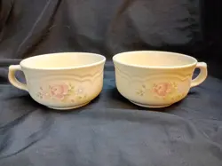 VTG PAIR OF PFALTZGRAFF TEA ROSE SOUP MUGS STONEWARE