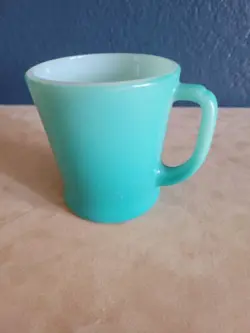VINTAGE ANCHOR HOCKING FIRE KING TEAL GREEN MUG CUP D-HANDLE MILK GLASS