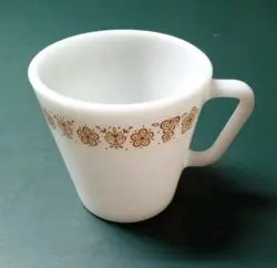 VINTAGE CORNING CORELLE BUTTERFLY GOLD COFFEE MUG D HANDLE