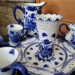 SERVING PLATE