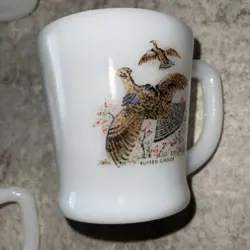 SET OF 4 VINTAGE FIRE KING GAME BIRDS COFFEE MUGS D-HANDLE MILK GLASS