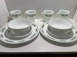 HOLLY DAYS DINNERWARE