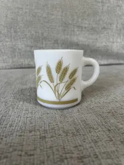 MUG GOLDEN