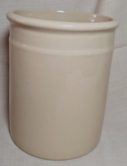 CONTAINER PLANTER USA