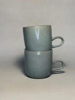 PAIR OF VINTAGE HEATH CERAMICS LOW HANDLED STUDIO MUG CUPS ~ GRAY SPECKLED