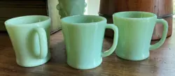 SET OF 3 VINTAGE FIRE KING JADEITE D HANDLE MUGS