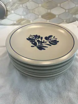 PFALTZGRAFF YORKTOWNE  LOT 6 DINNER PLATES 10 1/4