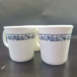 VINTAGE PYREX CORNING OLD TOWN BLUE ONION 1410 COFFEE CUP MUG SET OF 4