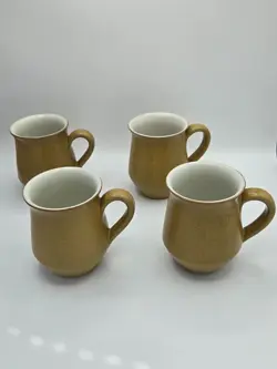 VINTAGE MUGS ODE