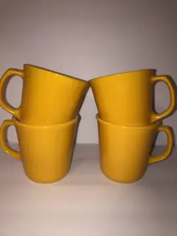 GOLD MUGS HANDLE