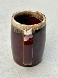 HULL OVENPROOF USA MIRROR BROWN DRIP GLAZE LARGE MUG 5