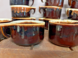 CUPS/COFFEE MUGS