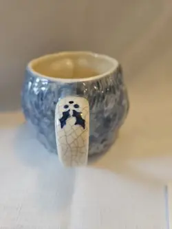 COVERED MUG