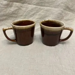 VINTAGE LOT OF 2 MCCOY POTTERY BROWN DRIP GLAZE COFFEE MUGS USA COLLECTIBLE