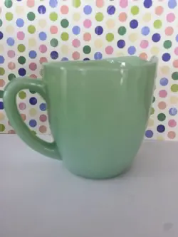 MILK PITCHER POUR