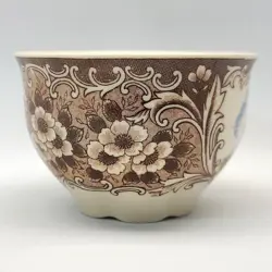 FOOTED PORCELAIN