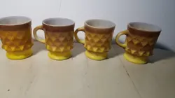 VINTAGE FIRE KING ANCHOR HOCKING KIMBERLY DIAMOND BROWN YELLOW COFFEE MUG CUP