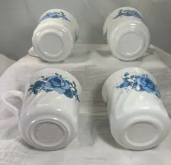 BLUE VELVET ROSE