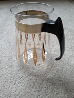 VTG PYREX CARAFE