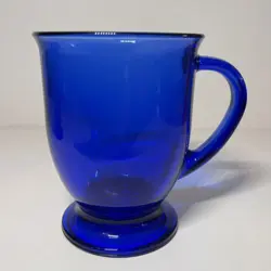 OF GLASS MUGS