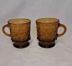 VINTAGE 2 ANCHOR HOCKING FIRE KING AMBER BROWN DIAMOND KIMBERLY COFFEE CUP MUG