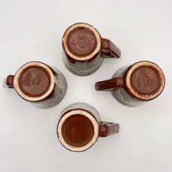 CREAM/BROWN