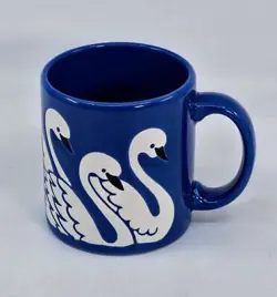 SWANS BLUE WHITE