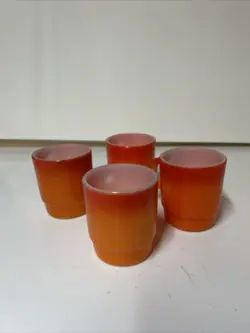 SET OF 4 VINTAGE FIRE KING ORANGE OMBRE D HANDLE STACKABLE COFFEE CUPS MUGS