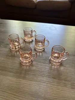 DEPRESSION GLASS MINI